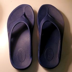 OOFOS Recovery Sandals Navy Blue Size 8